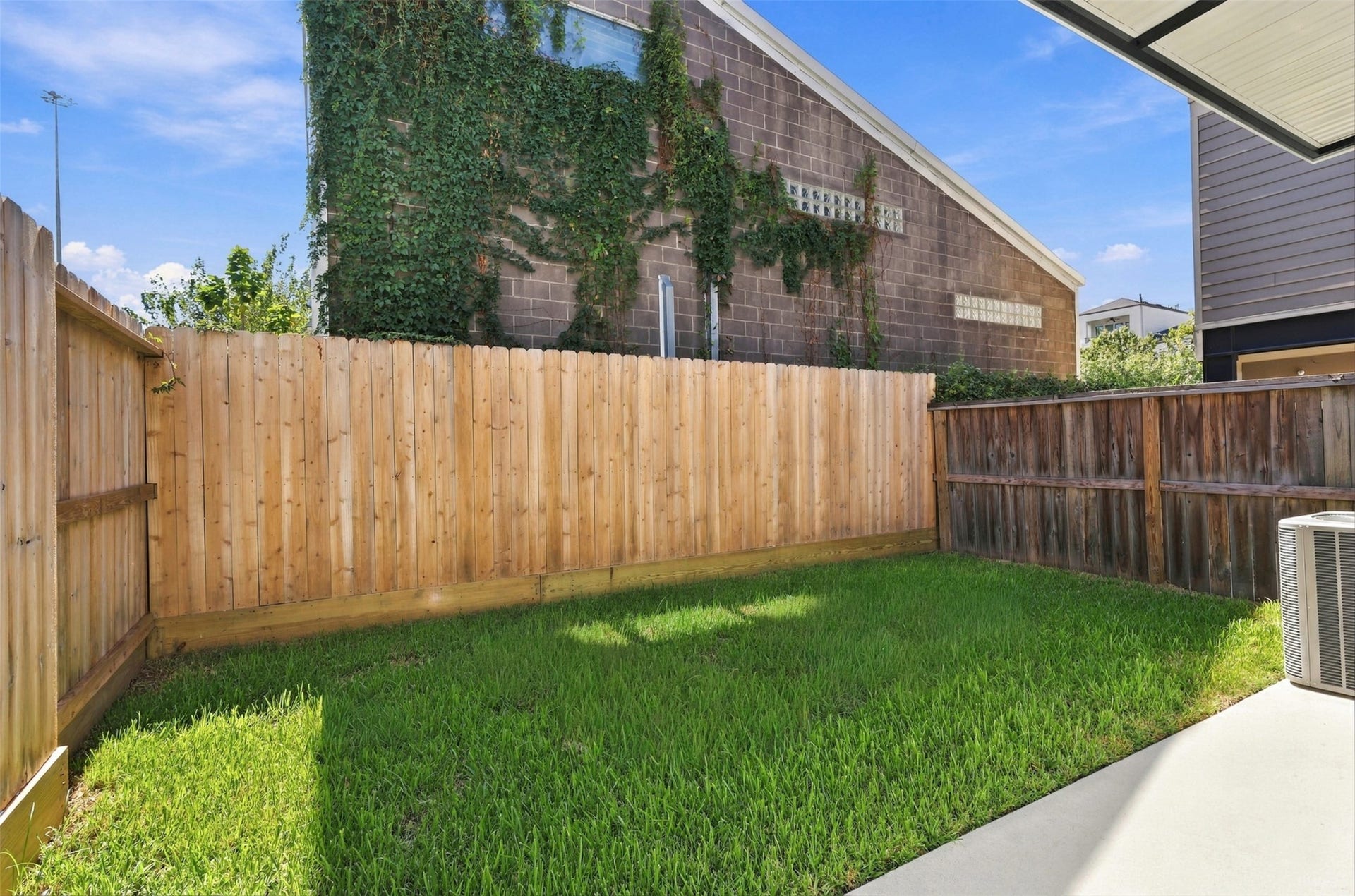 5339 Larkin Street, #A, Houston, TX 77007 5339 Larkin Street, #A, Houston, TX 77007