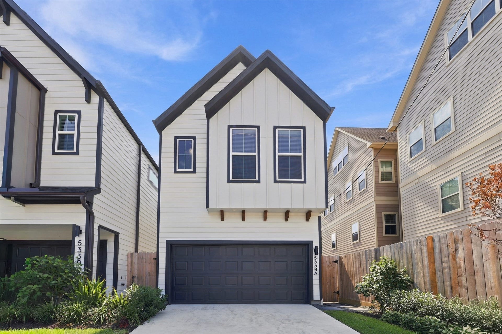 5339 Larkin Street, #A, Houston, TX 77007 5339 Larkin Street, #A, Houston, TX 77007