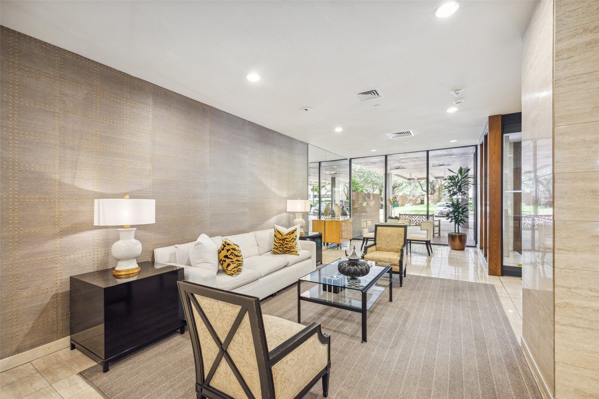 15 Greenway Plaza, #26K, Houston, TX 77046 15 Greenway Plaza, #26K, Houston, TX 77046