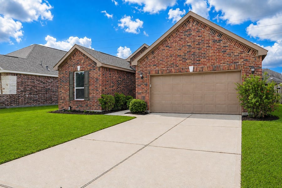 Property photo for 28523 Willow Orchard Lane, Katy, TX