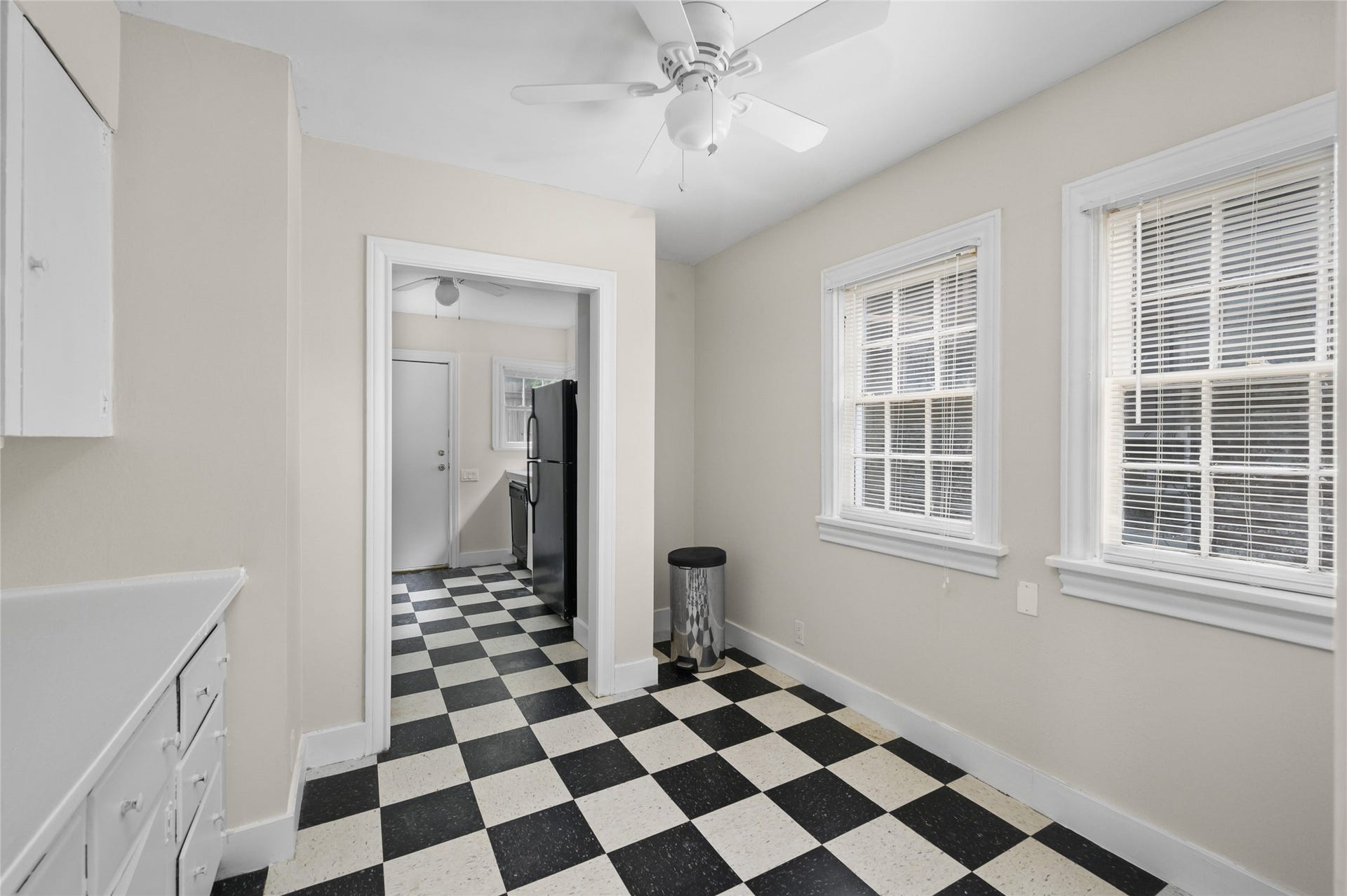1955 Lexington Street, Houston, TX 77098