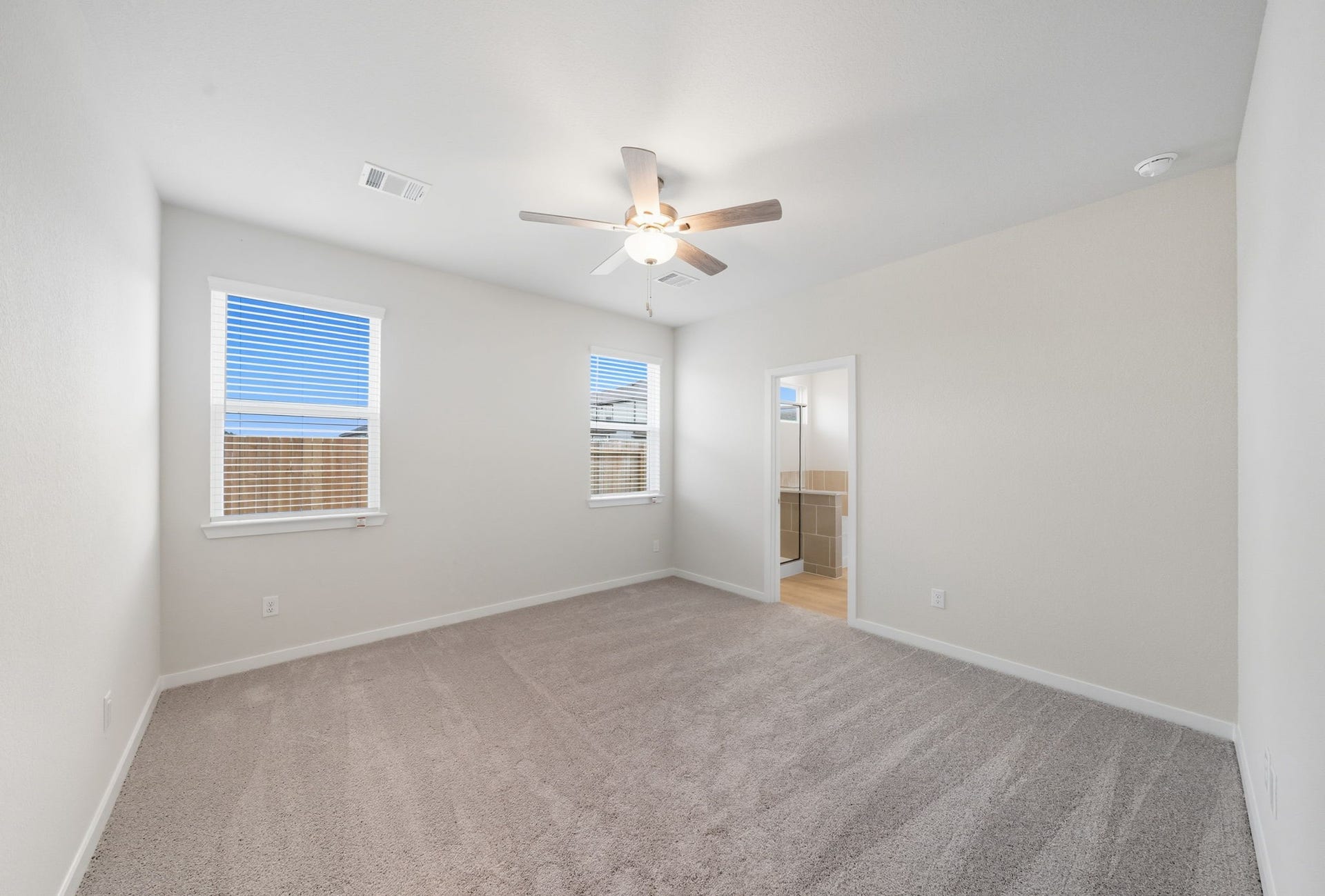 103 Bentwater Lane, Clute, TX 77531 103 Bentwater Lane, Clute, TX 77531