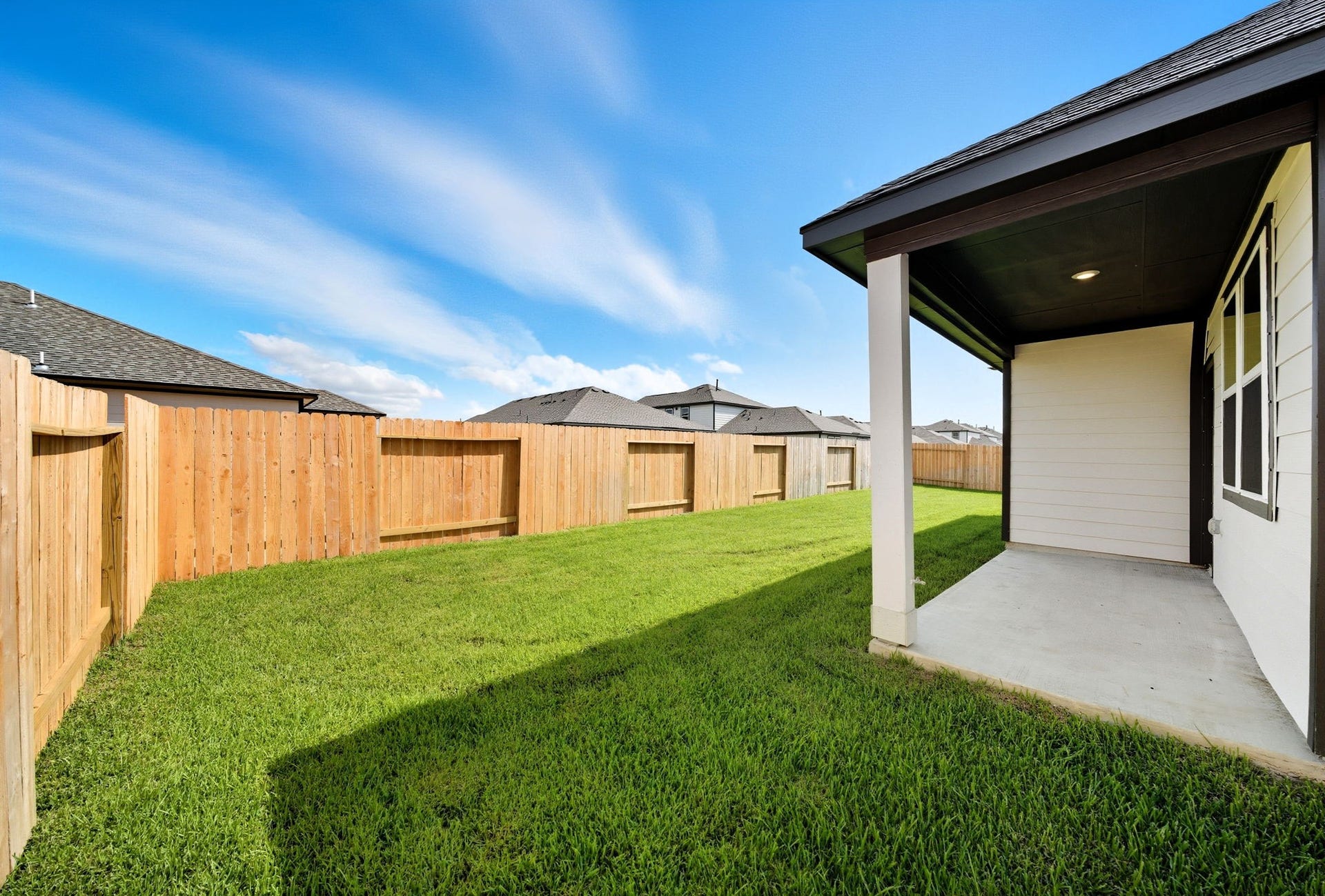 103 Bentwater Lane, Clute, TX 77531 103 Bentwater Lane, Clute, TX 77531