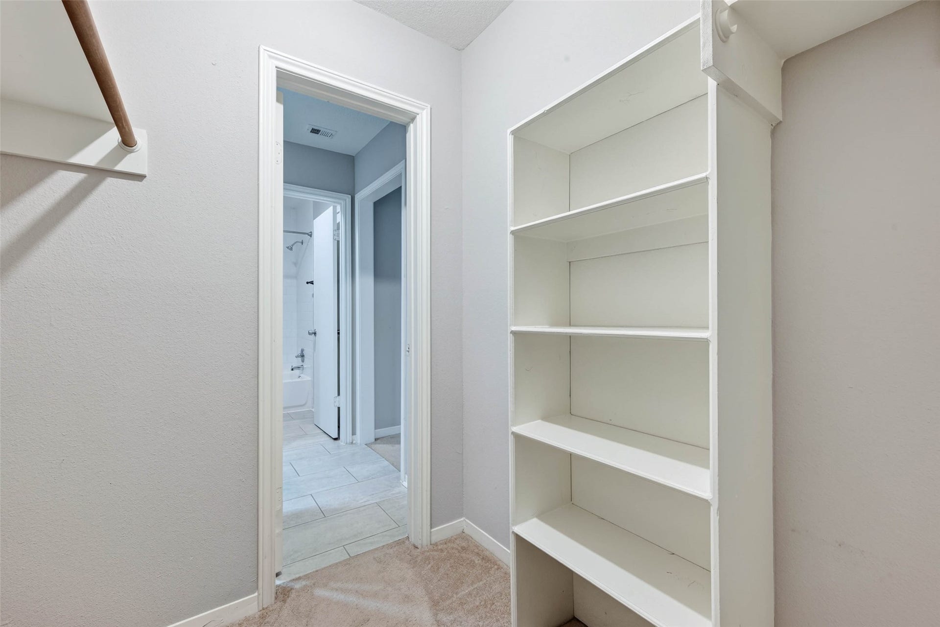 7935 Kendalia Drive, Houston, TX 77036