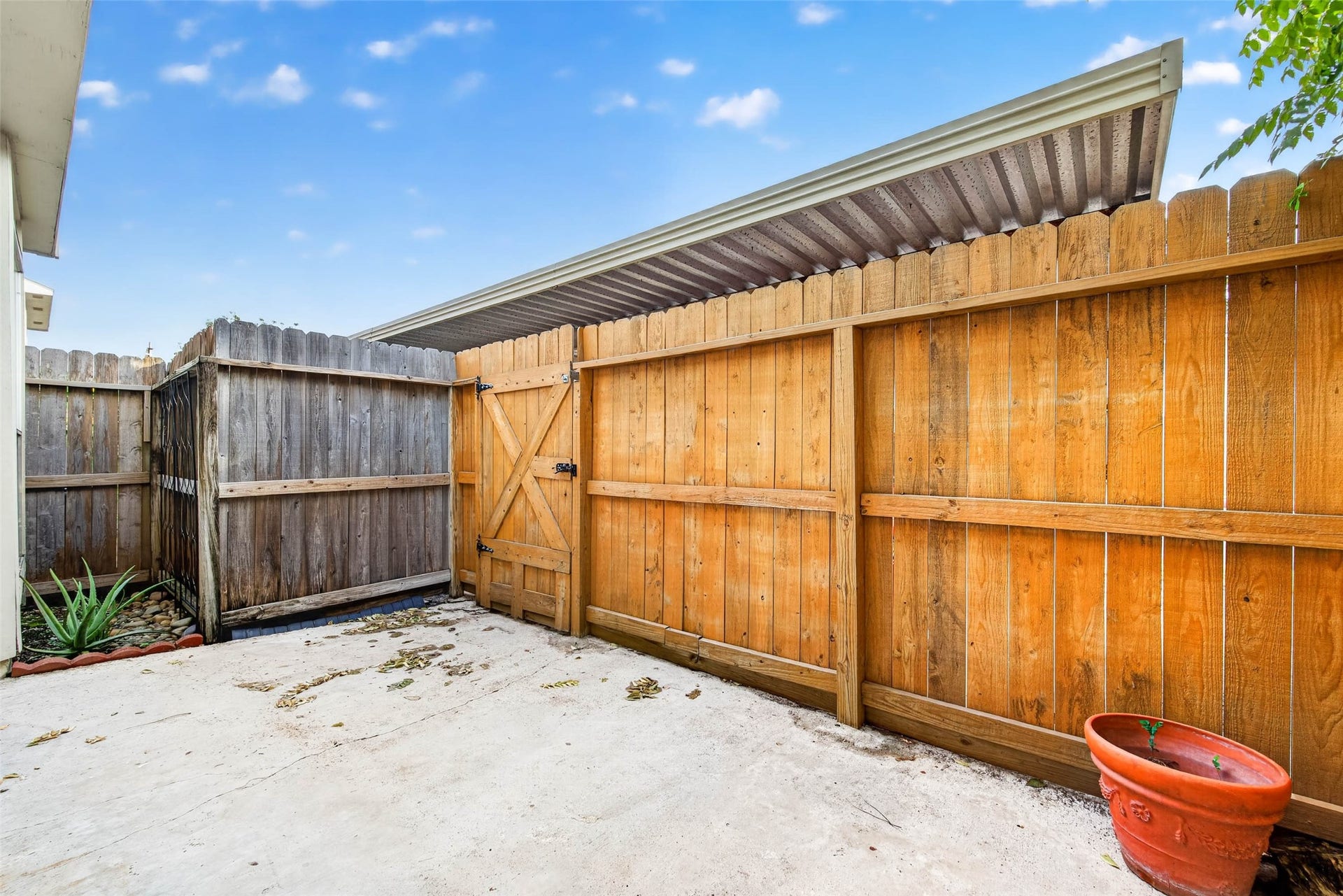 7935 Kendalia Drive, Houston, TX 77036