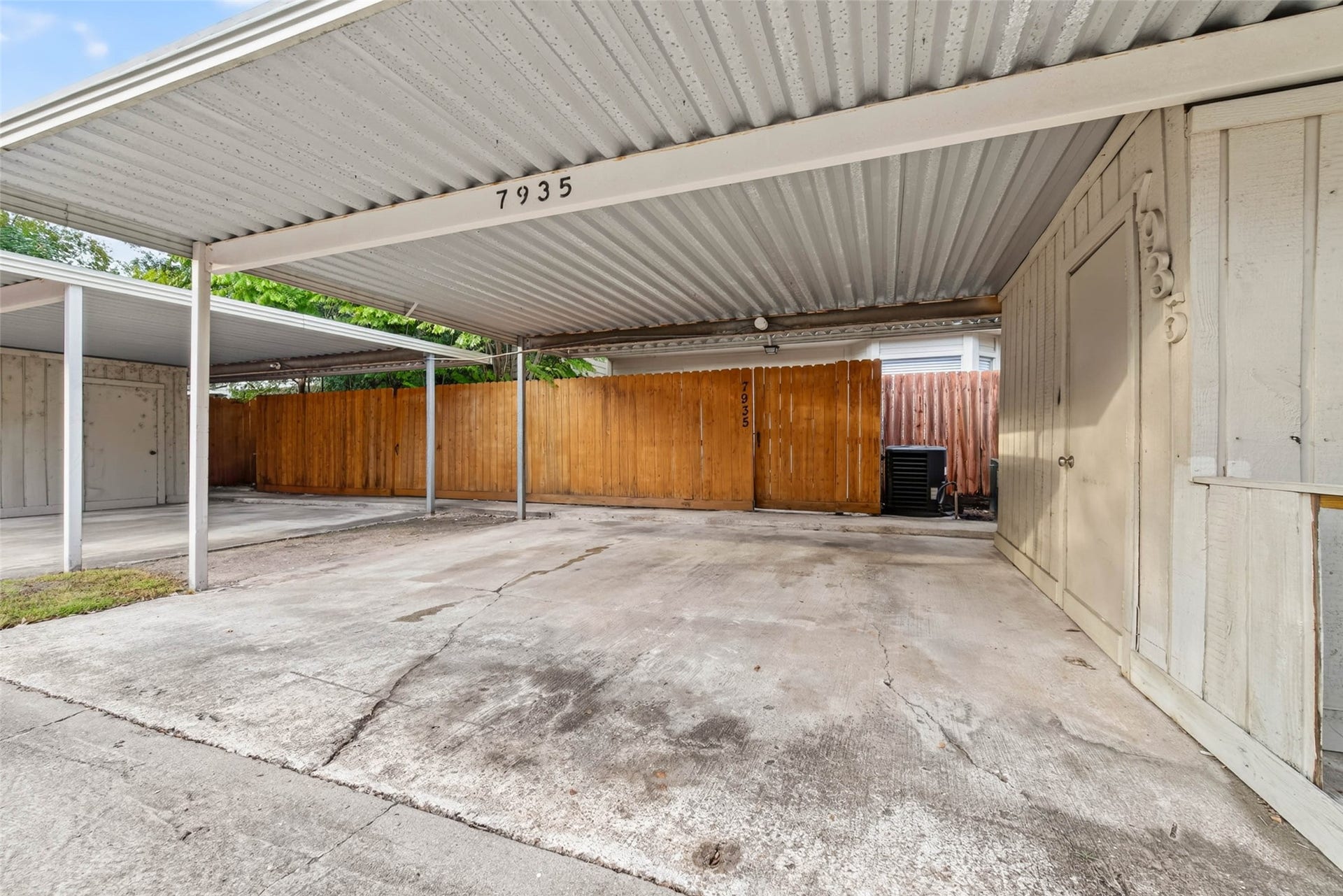 7935 Kendalia Drive, Houston, TX 77036