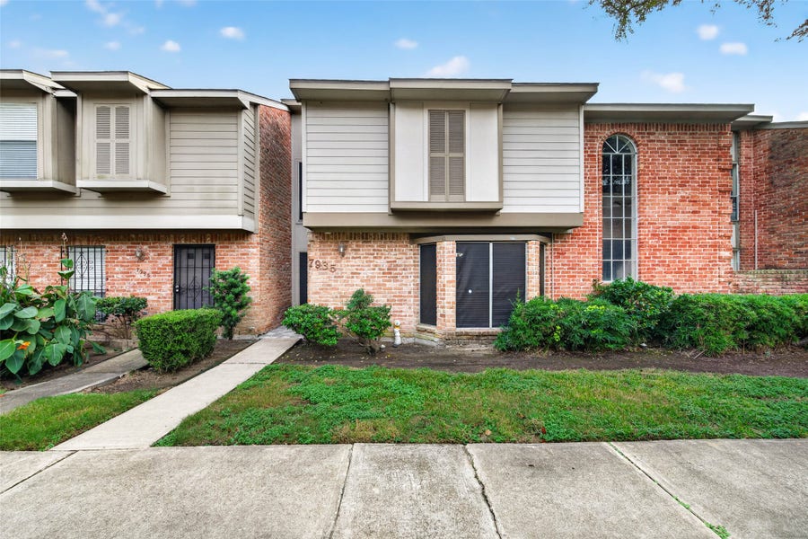 Property photo for 7935 Kendalia Drive, Houston, TX