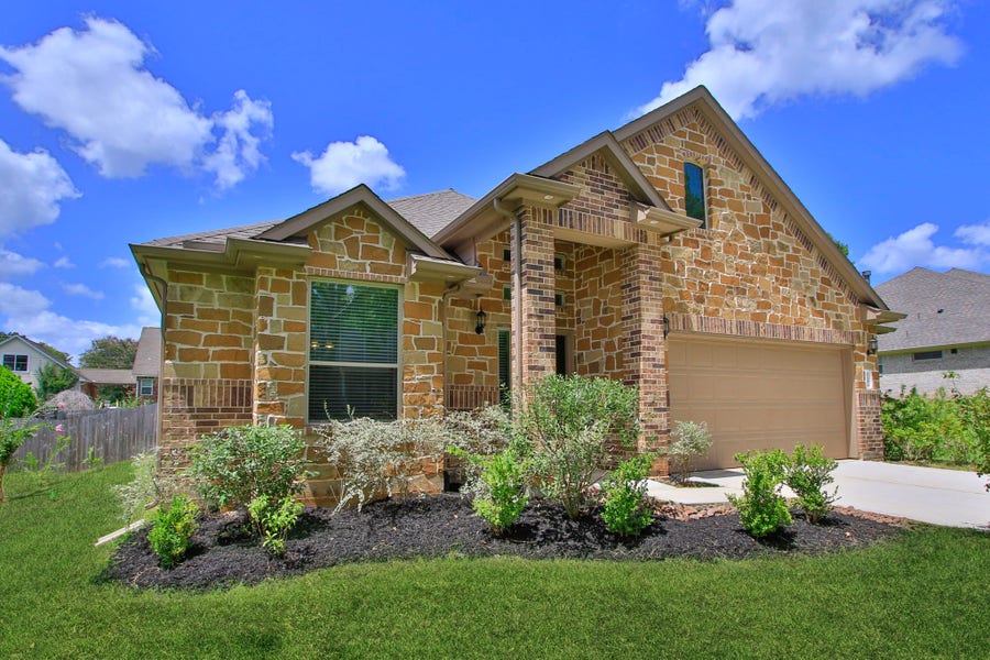 Property photo for 1186 Oak Lane, Conroe, TX