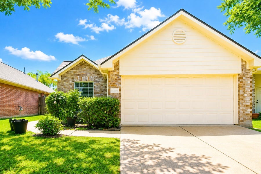 Property photo for 20623 Baron Bend Lane, Katy, TX