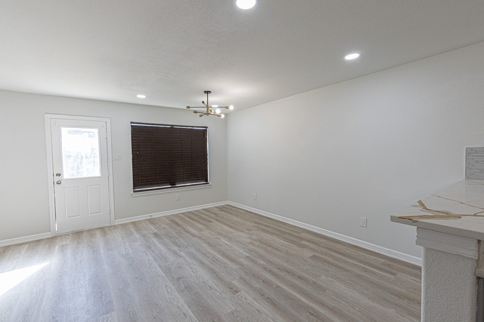 2719 Star Peak Drive, Houston, TX 77088 Dining Room