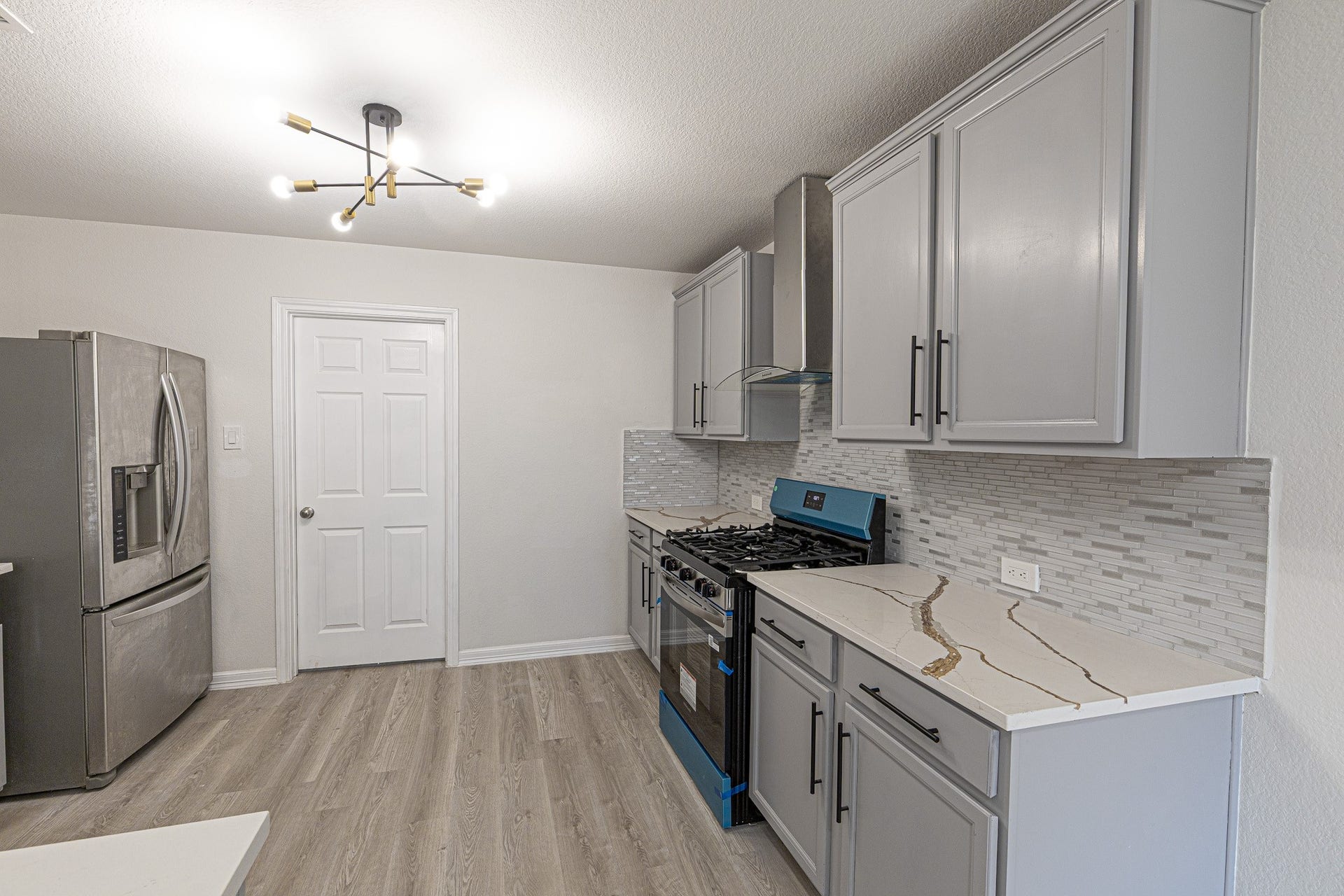 2719 Star Peak Drive, Houston, TX 77088 2719 Star Peak Drive, Houston, TX 77088