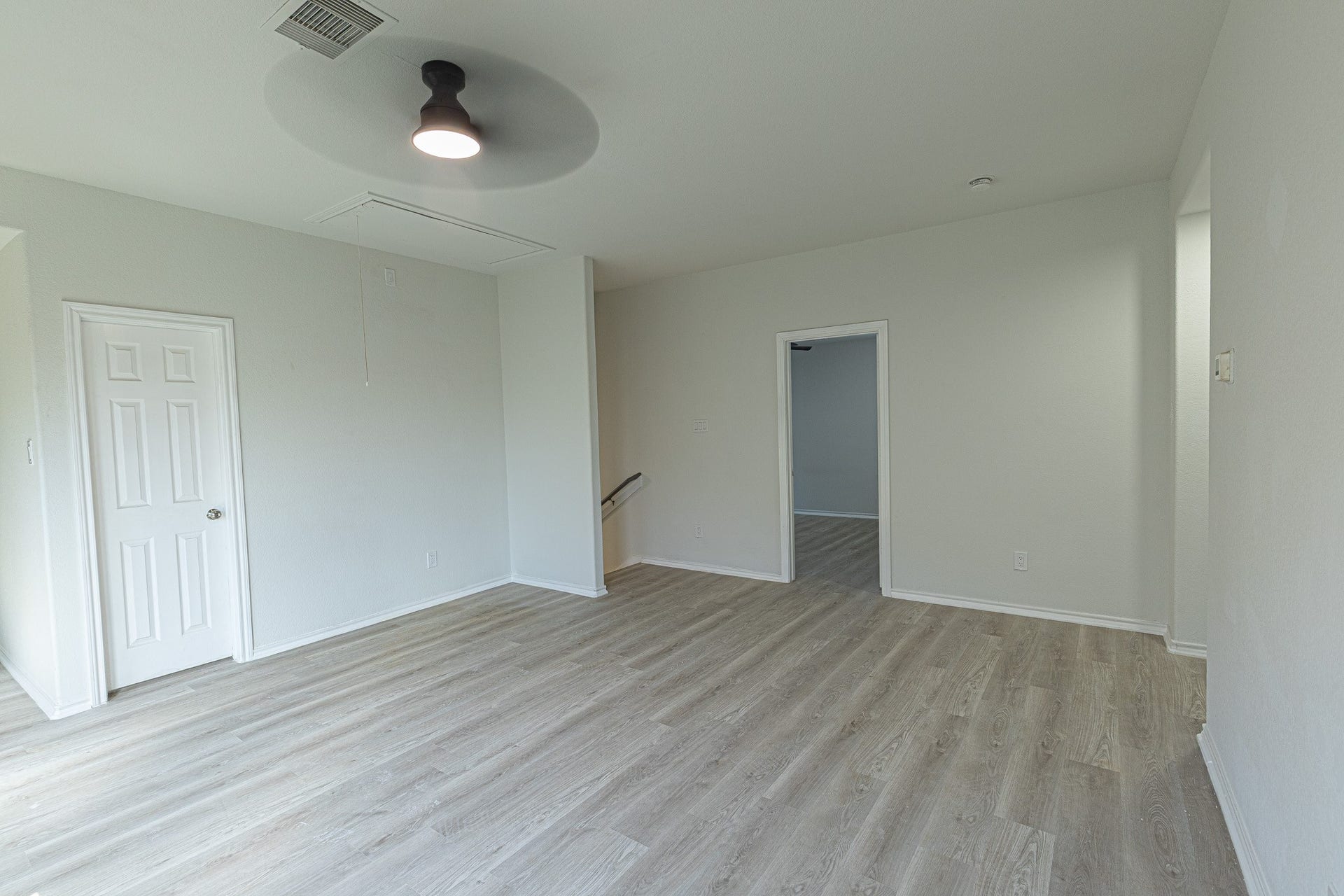 2719 Star Peak Drive, Houston, TX 77088 Upstairs Gameroom