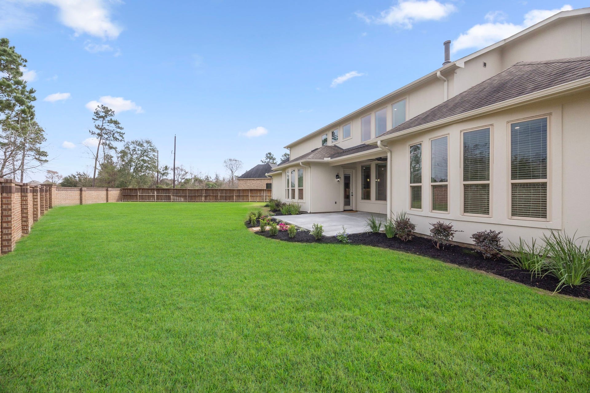 8551 Tombron Grove Road, Magnolia, TX 77354 Endless possibilities!