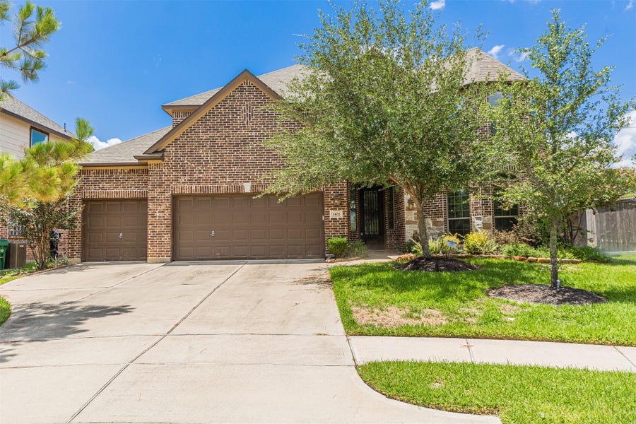Property photo for 3402 Duplin Creek Drive, Katy, TX
