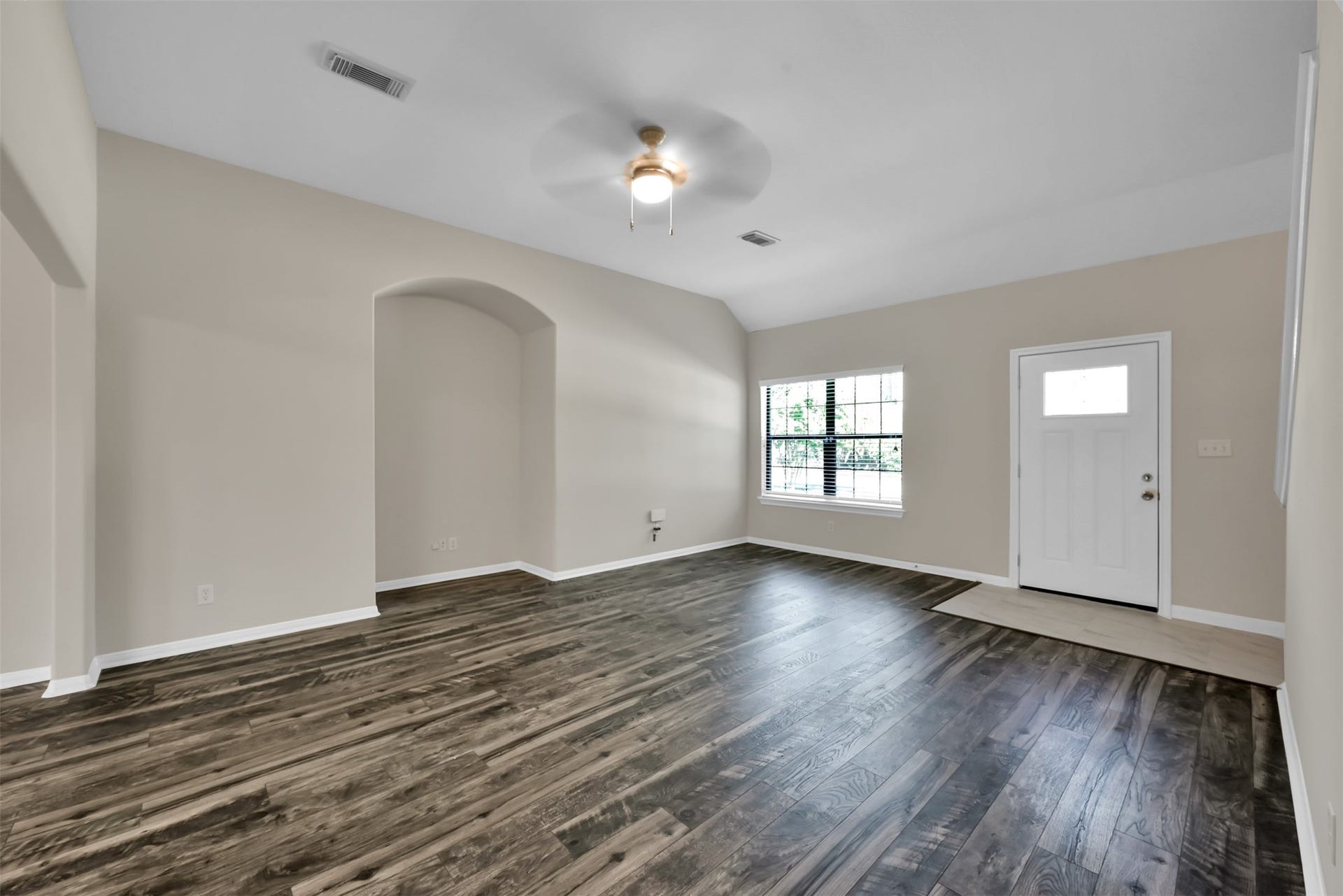 9020 Zapata Way, Willis, TX 77378 9020 Zapata Way, Willis, TX 77378