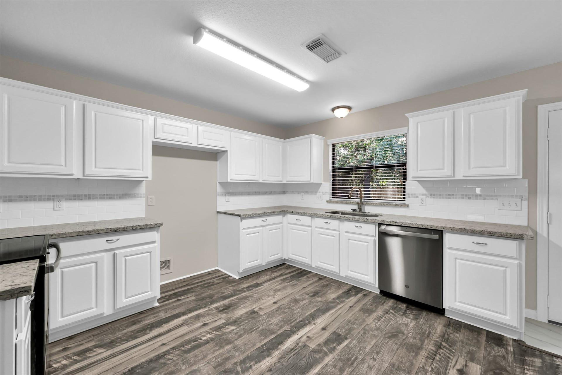 9020 Zapata Way, Willis, TX 77378 9020 Zapata Way, Willis, TX 77378