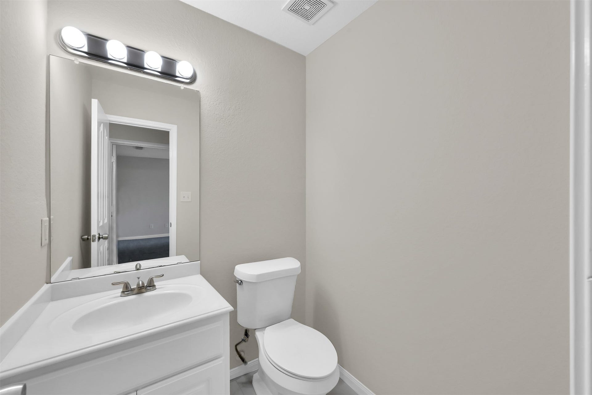 9020 Zapata Way, Willis, TX 77378 9020 Zapata Way, Willis, TX 77378