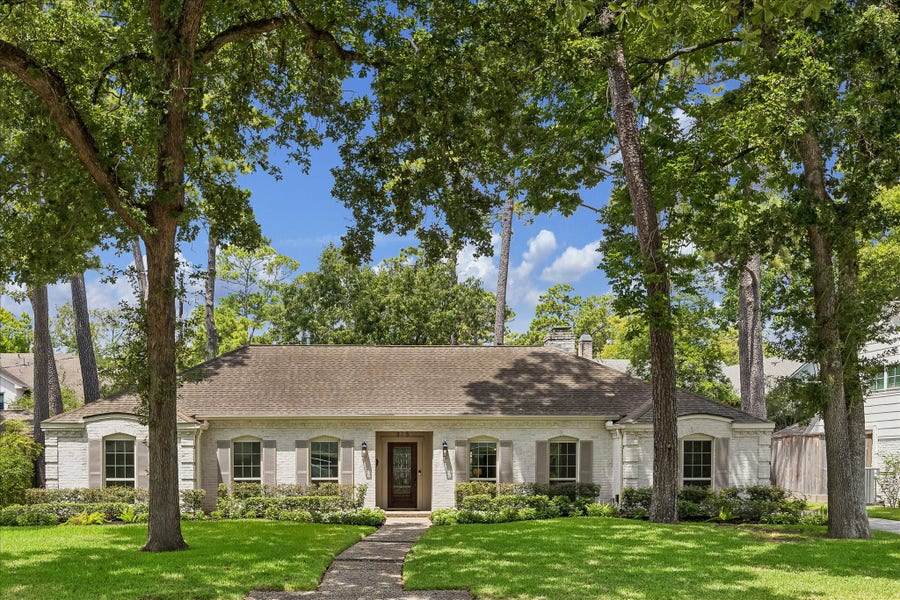 Property photo for 315 Fawnlake Drive, Houston, TX