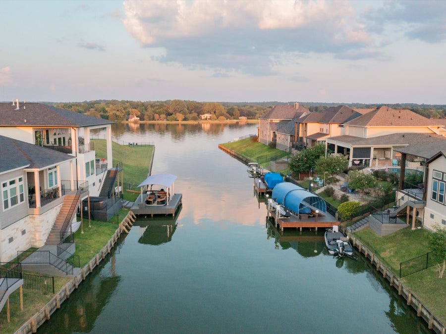 Property photo for 10724 S Lake Mist Lane, Willis, TX