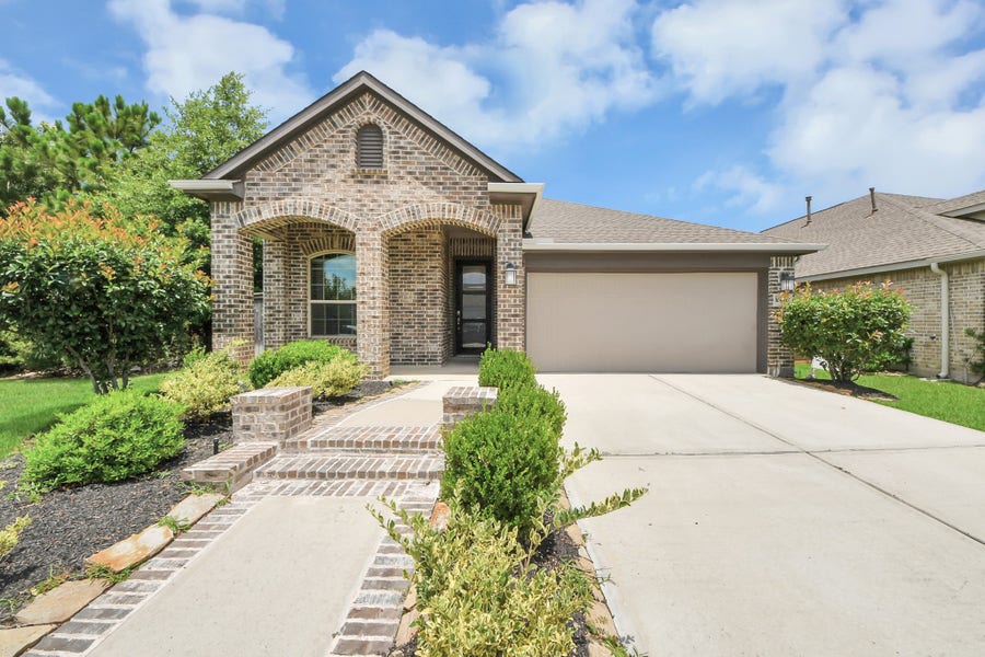 Property photo for 16011 Monument Hill Crossing, Cypress, TX