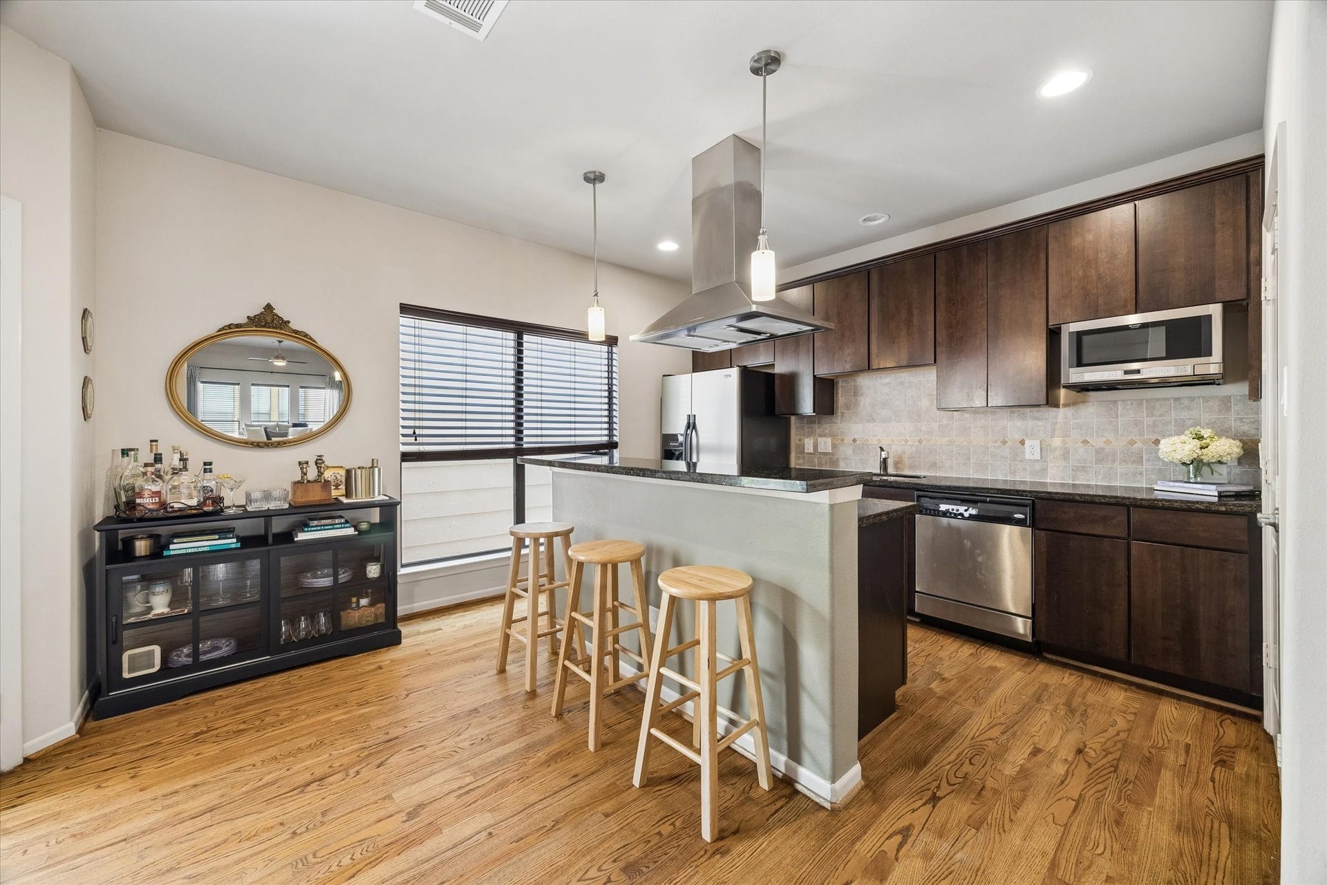 Great kitchen with good storage space, stainless steel appliances and large pantry