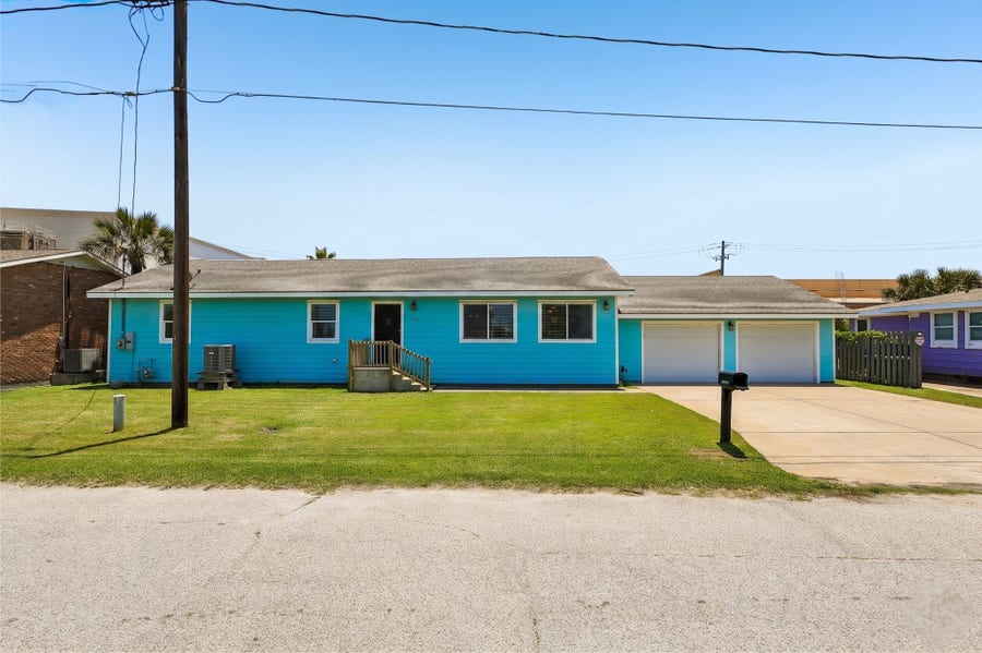 Property photo for 5709 Maco Street, Galveston, TX