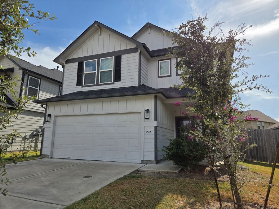 Property photo for 2323 Honey Heights Lane, Fresno, TX