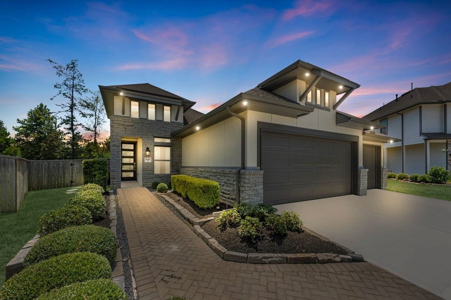 Property photo for 446 Lake Day Drive, Conroe, TX