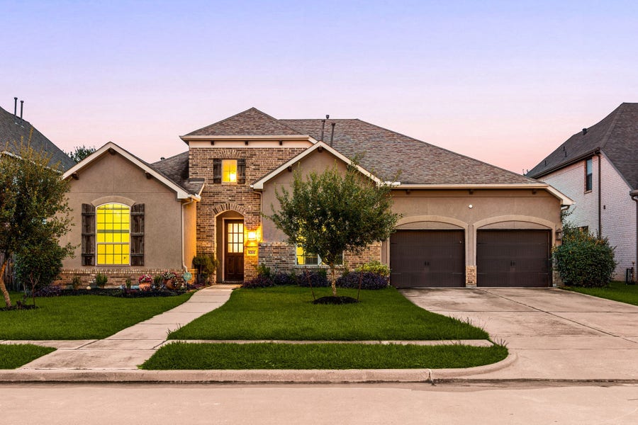 Property photo for 6202 Meadow Bluff Court, Richmond, TX