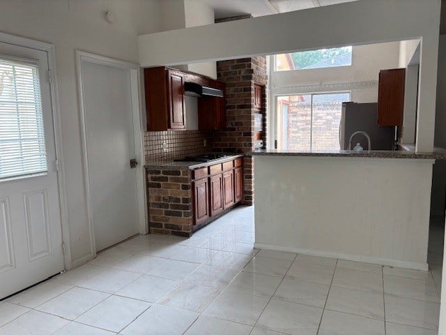 3303 Westwick Drive, Houston, TX 77082 3303 Westwick Drive, Houston, TX 77082