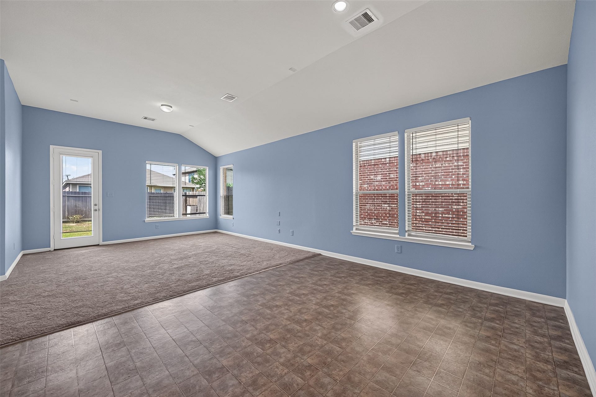 22506 Auburn Valley Lane, Katy, TX 77449 Dining and family room