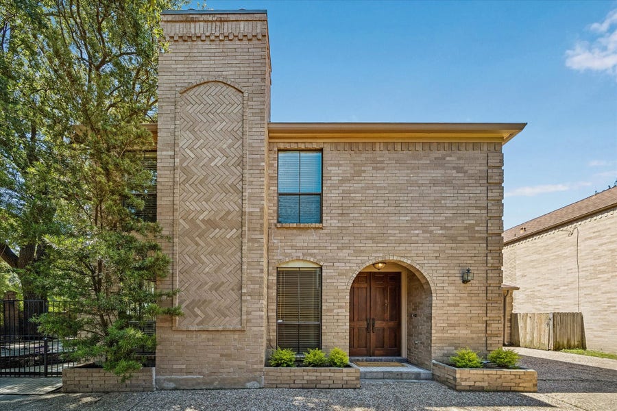 Property photo for 2522 Nantucket Drive, #A, Houston, TX