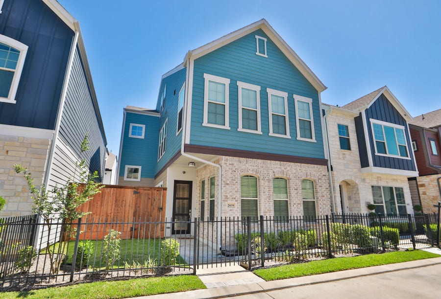 Property photo for 2039 Jadeite Trace, Houston, TX