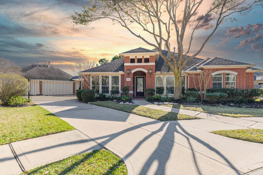 Property photo for 5818 Bent Arbor Lane, Katy, TX