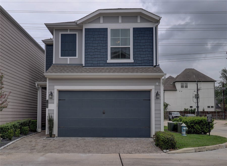 Property photo for 11002 Crescent Light Way, Houston, TX