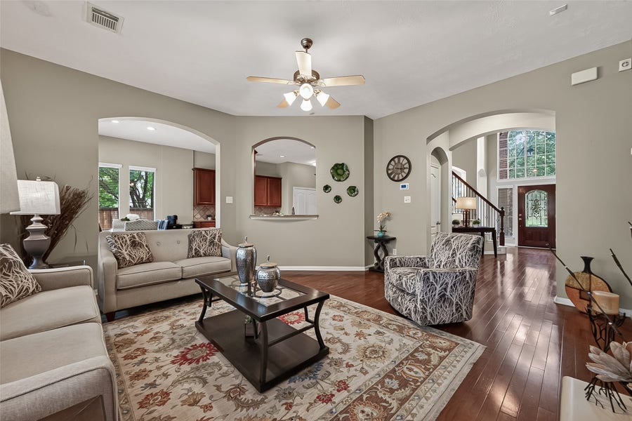 Property photo for 6806 Peatwood Way, Sugar Land, TX