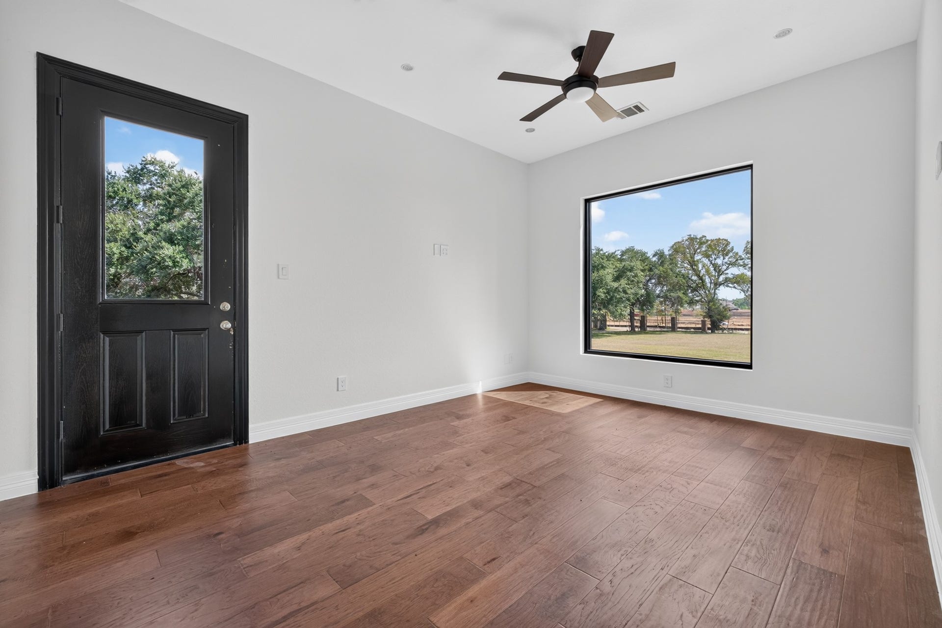 7348 Love Road, Fulshear, TX 77441 7348 Love Road, Fulshear, TX 77441