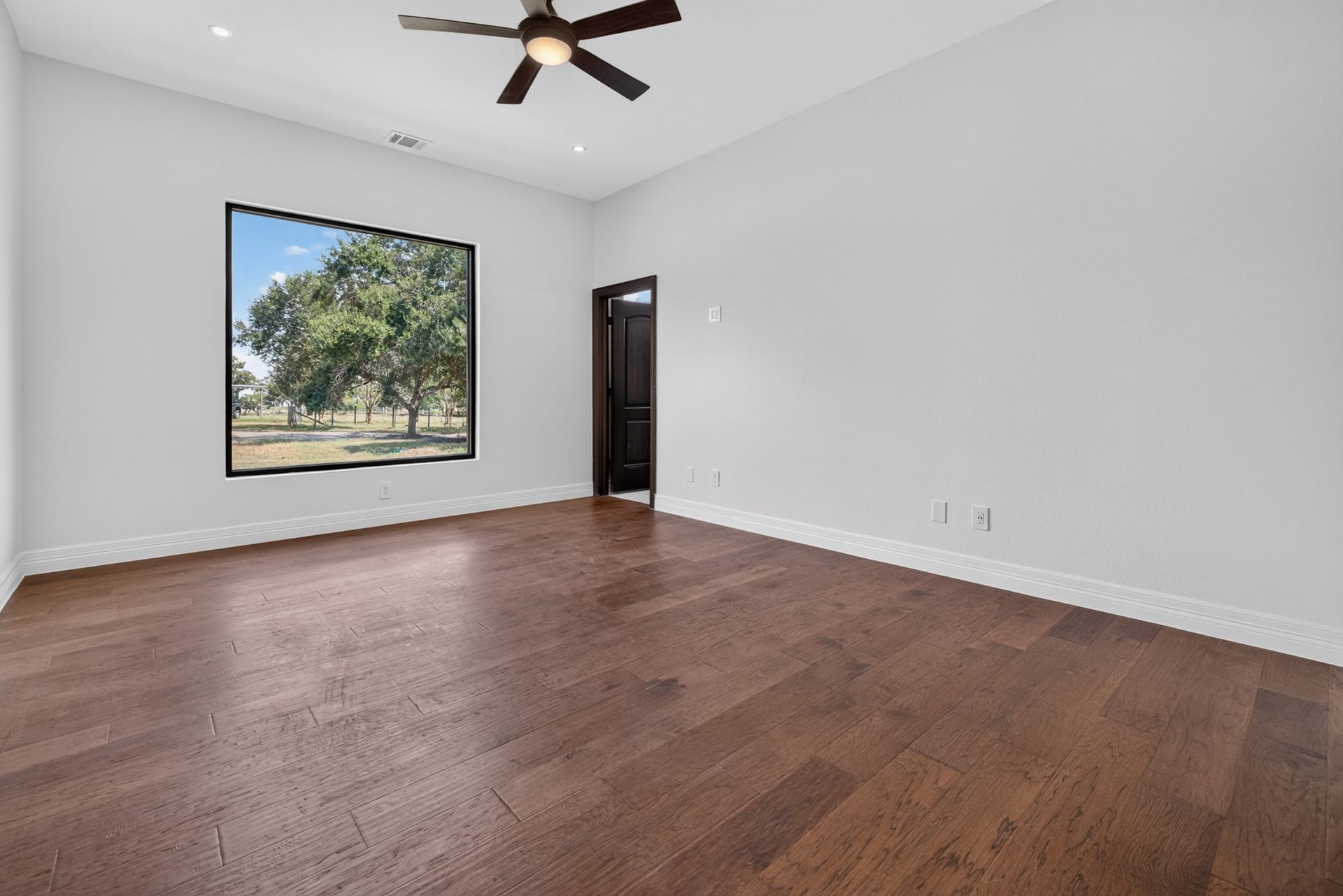 7348 Love Road, Fulshear, TX 77441 7348 Love Road, Fulshear, TX 77441