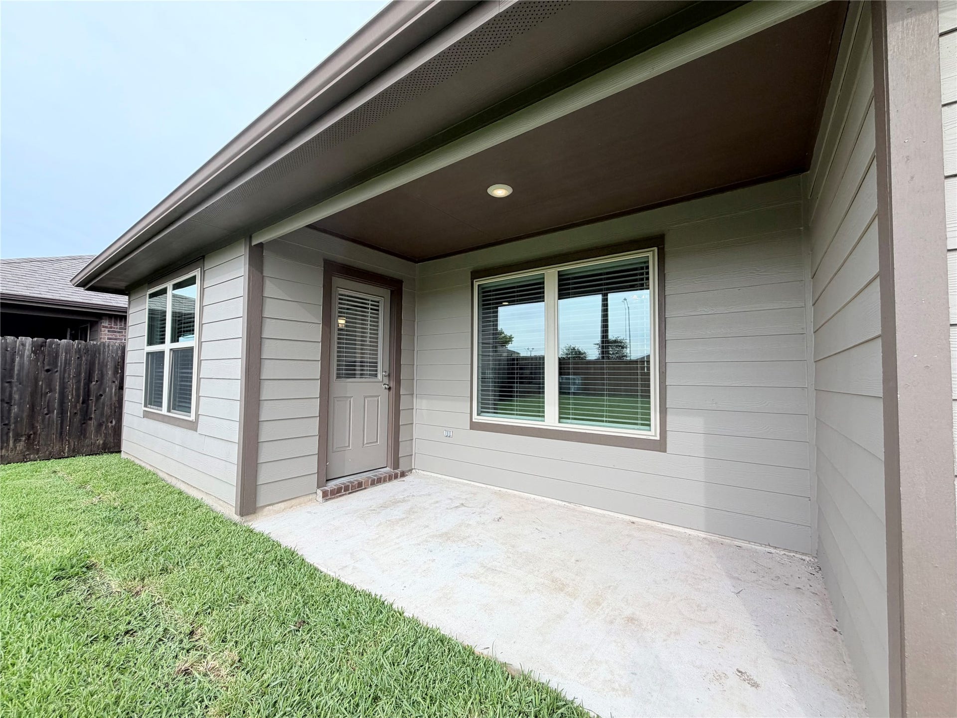 7410 Highland Chase Drive, Richmond, TX 77407