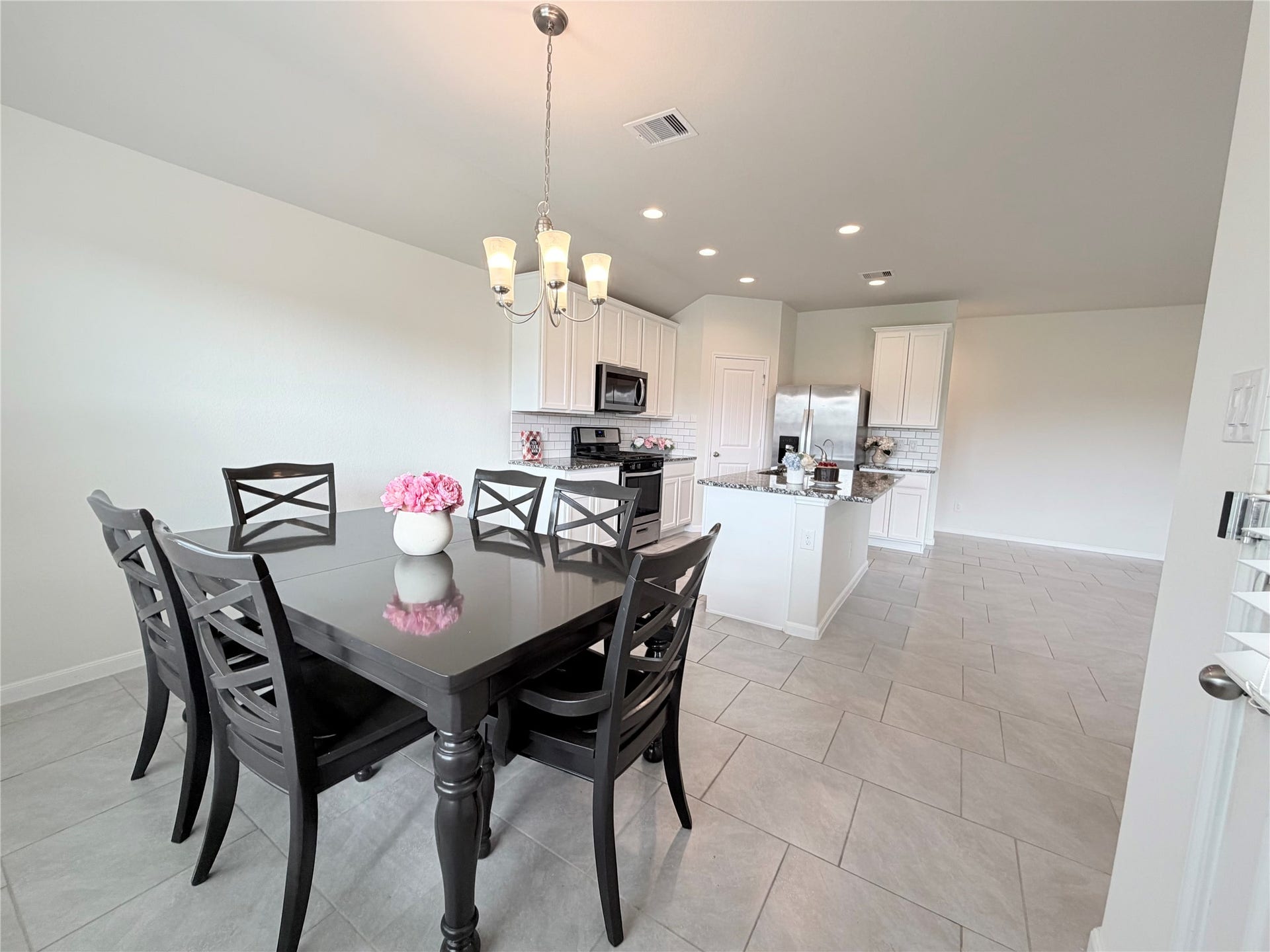 7410 Highland Chase Drive, Richmond, TX 77407