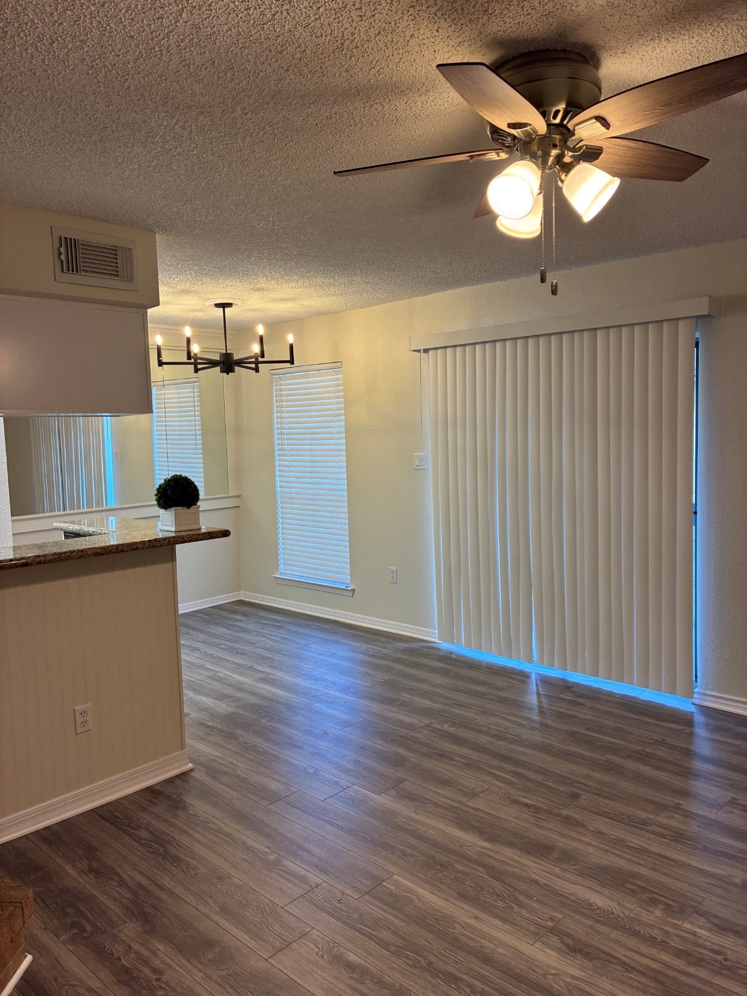 250 El Dorado Boulevard, #142, Houston, TX 77598 250 El Dorado Boulevard, #142, Houston, TX 77598