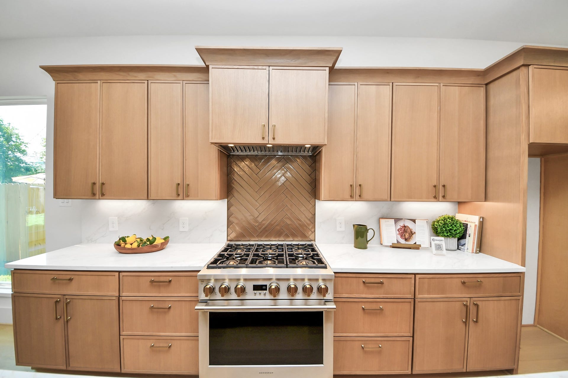 8521 Friendship Road, Houston, TX 77080 8521 Friendship Road, Houston, TX 77080