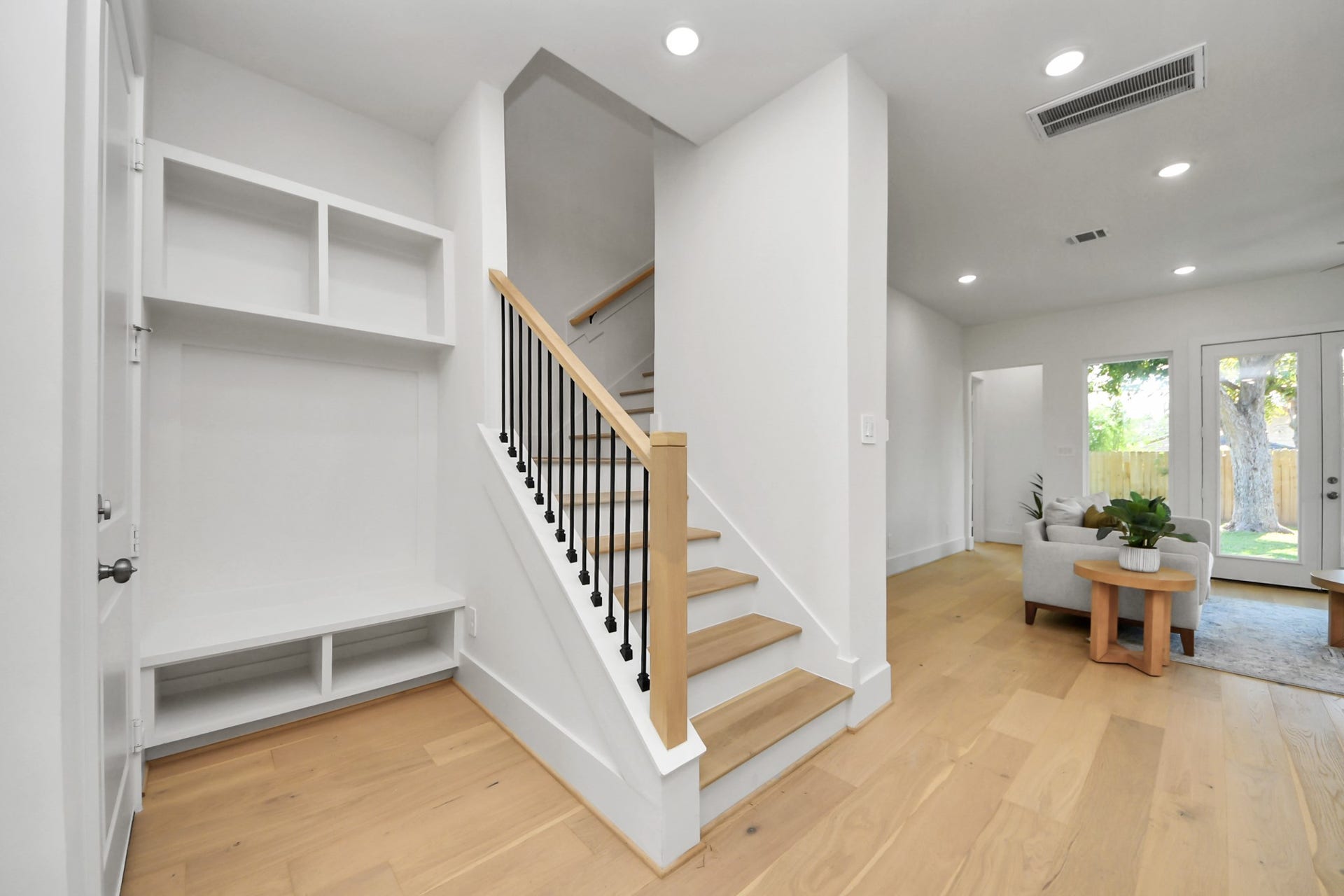 8521 Friendship Road, Houston, TX 77080 8521 Friendship Road, Houston, TX 77080