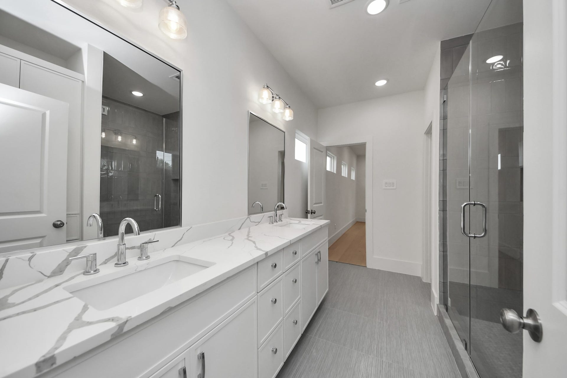 8521 Friendship Road, Houston, TX 77080 8521 Friendship Road, Houston, TX 77080
