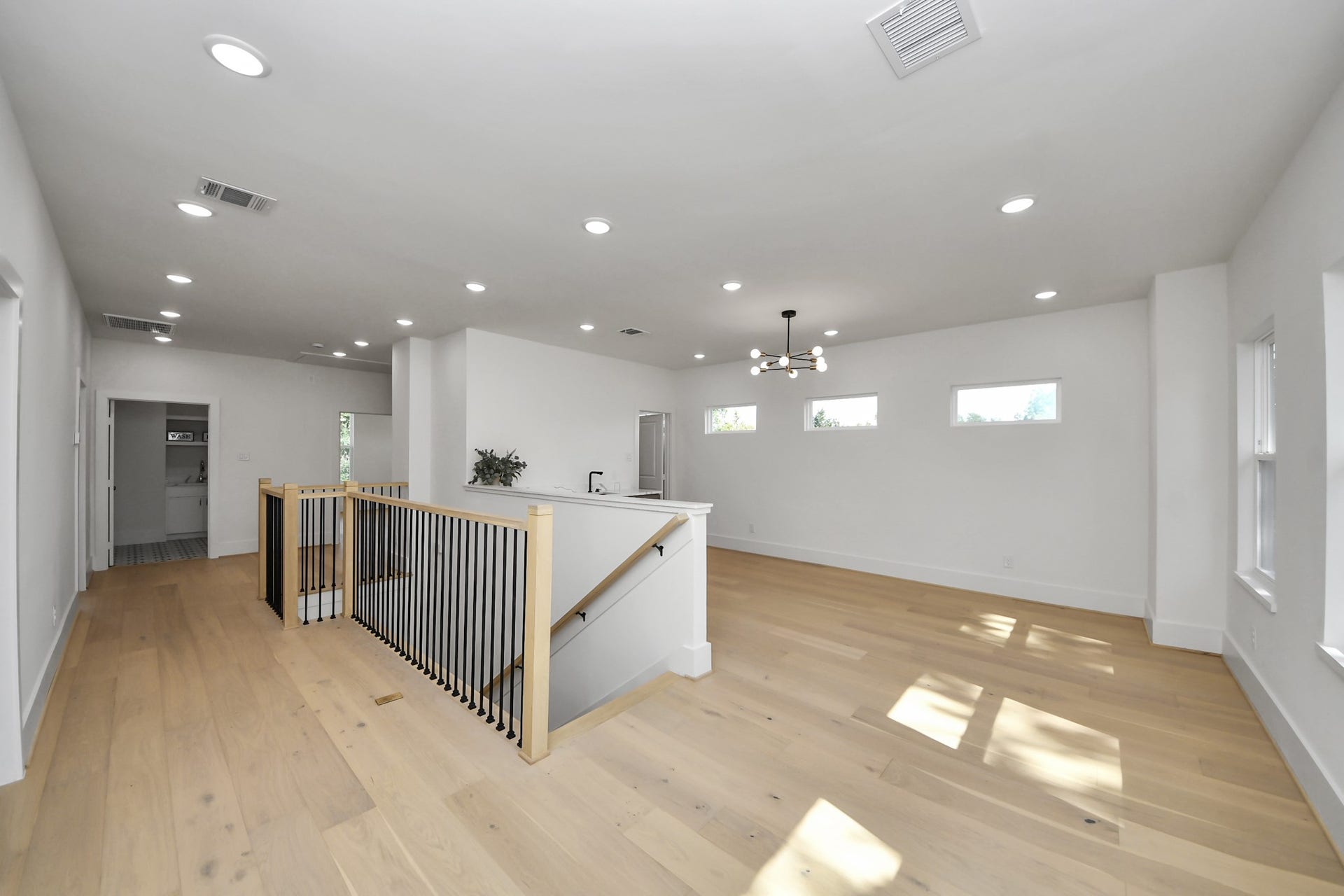 8521 Friendship Road, Houston, TX 77080 8521 Friendship Road, Houston, TX 77080