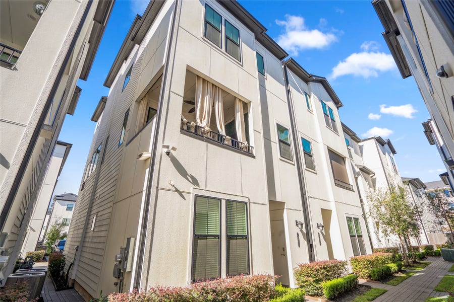 Property photo for 2806 Grand Fountains Drive, #D, Houston, TX