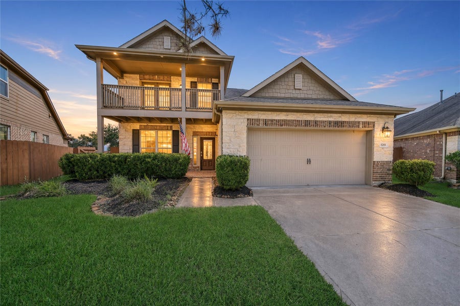 Property photo for 5201 Kendall Glen Court, Rosharon, TX