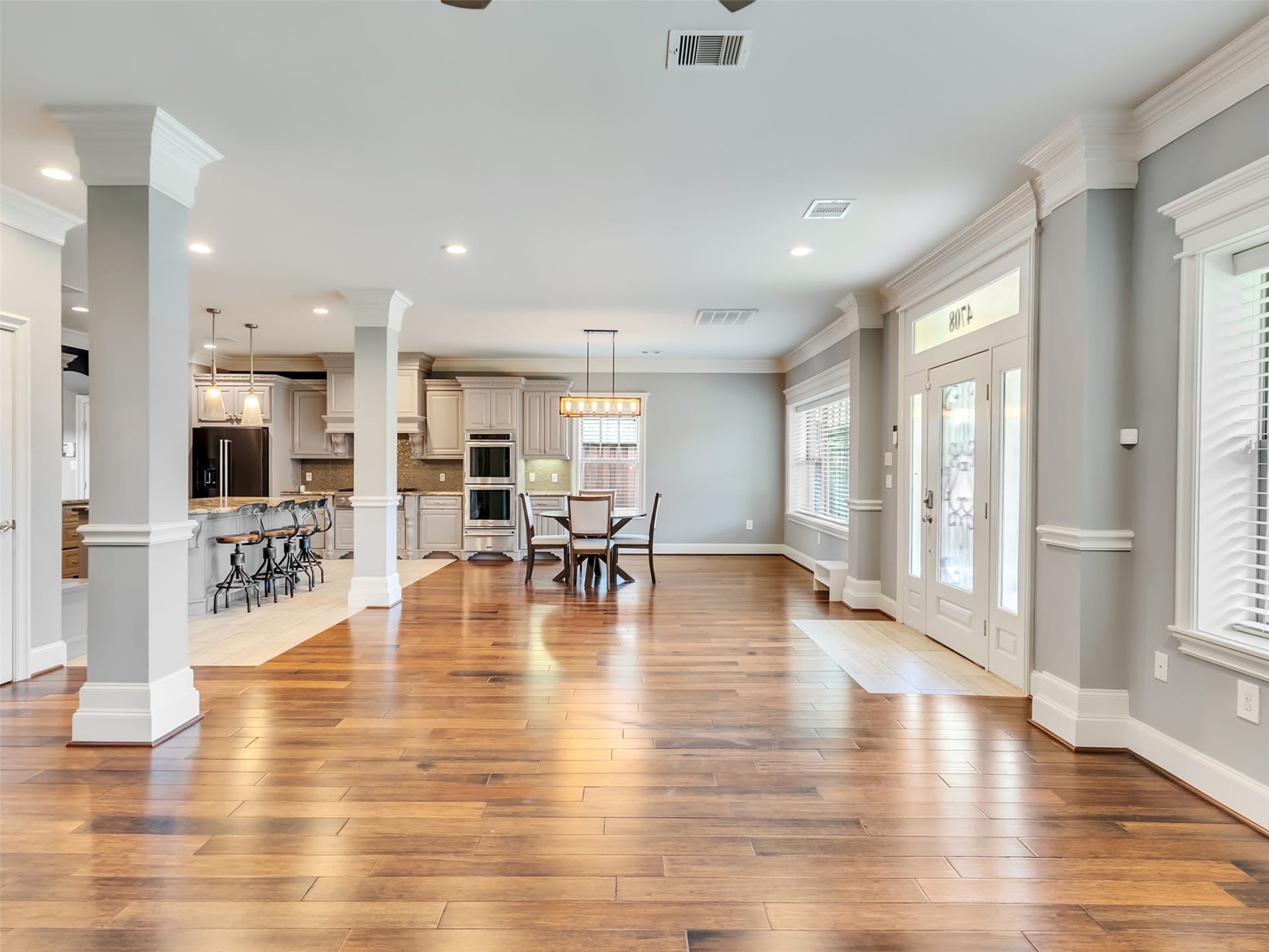 4708 McKinney Street, Houston, TX 77023 4708 McKinney Street, Houston, TX 77023