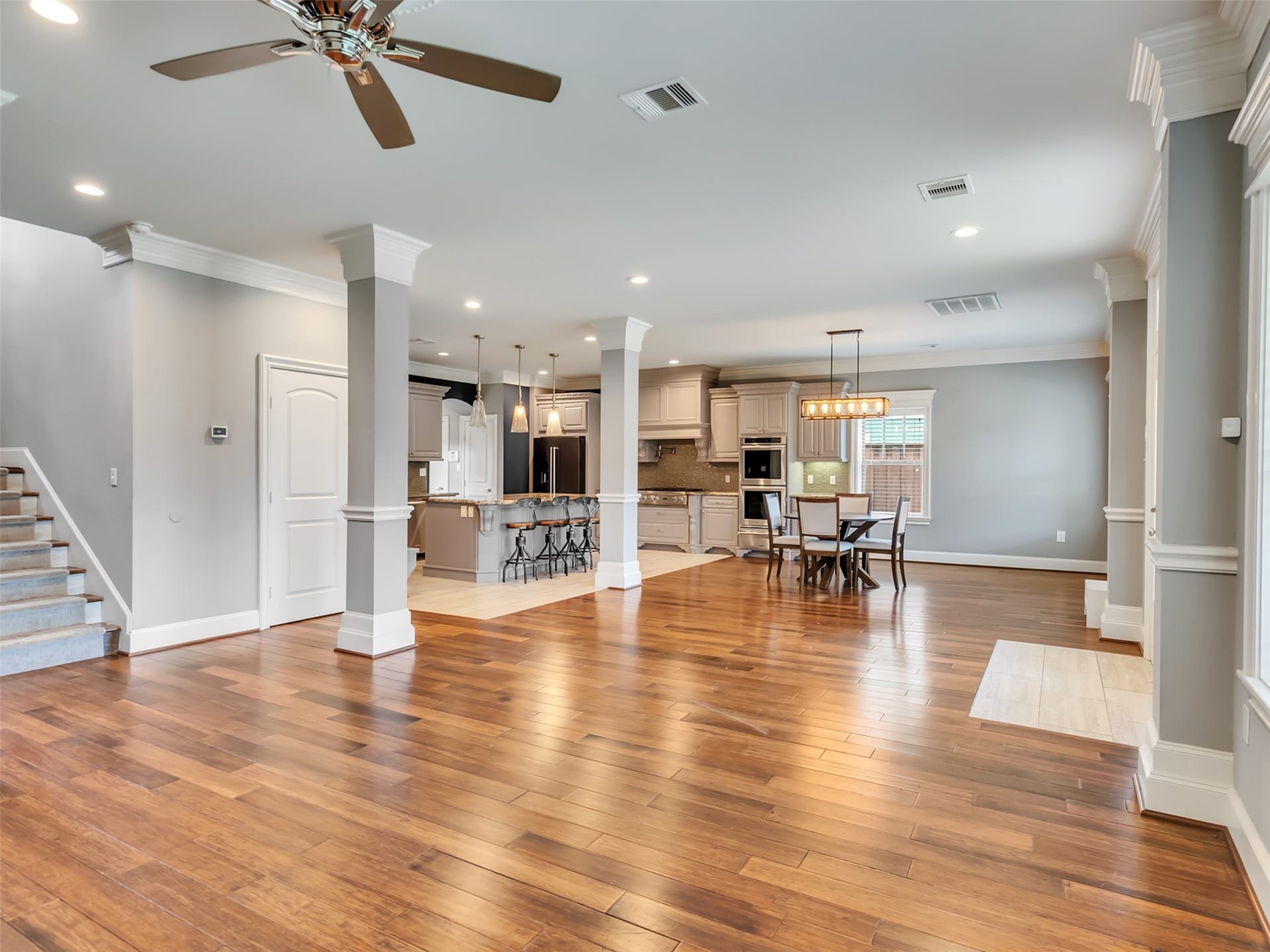 4708 McKinney Street, Houston, TX 77023 4708 McKinney Street, Houston, TX 77023