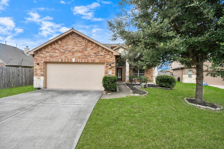 Property photo for 25619 Anvil Iron Lane, Richmond, TX